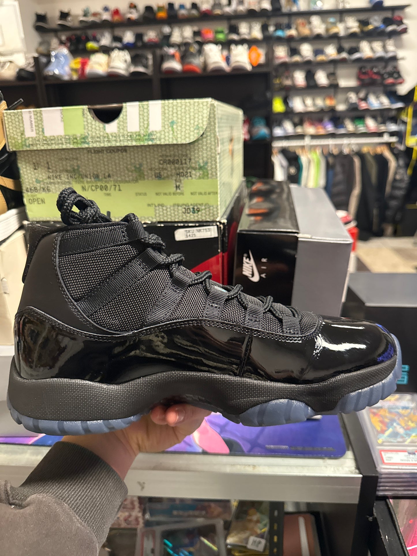 Jordan 11 Retro Gamma Blue (US 9) / USED