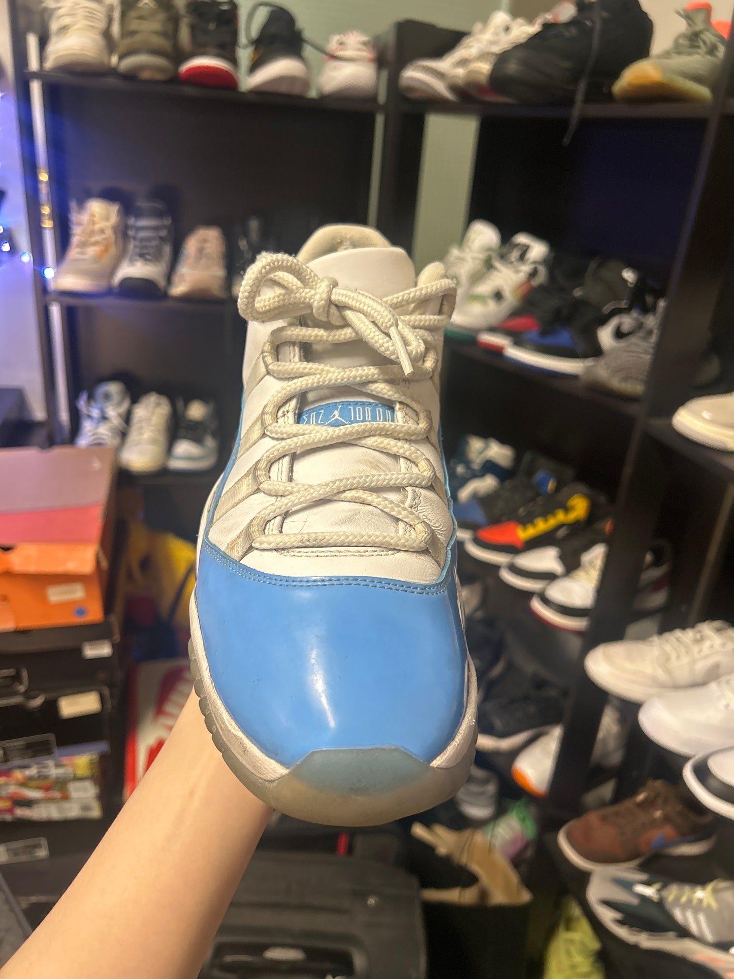 Jordan 11 Retro Low University Blue (2017) (US 10) (used)