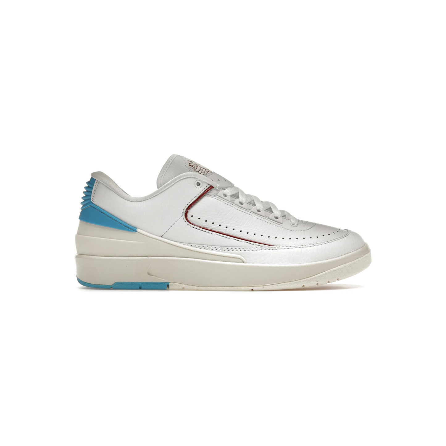 jordan_2_retro_low_nc_to_chi_womens_0