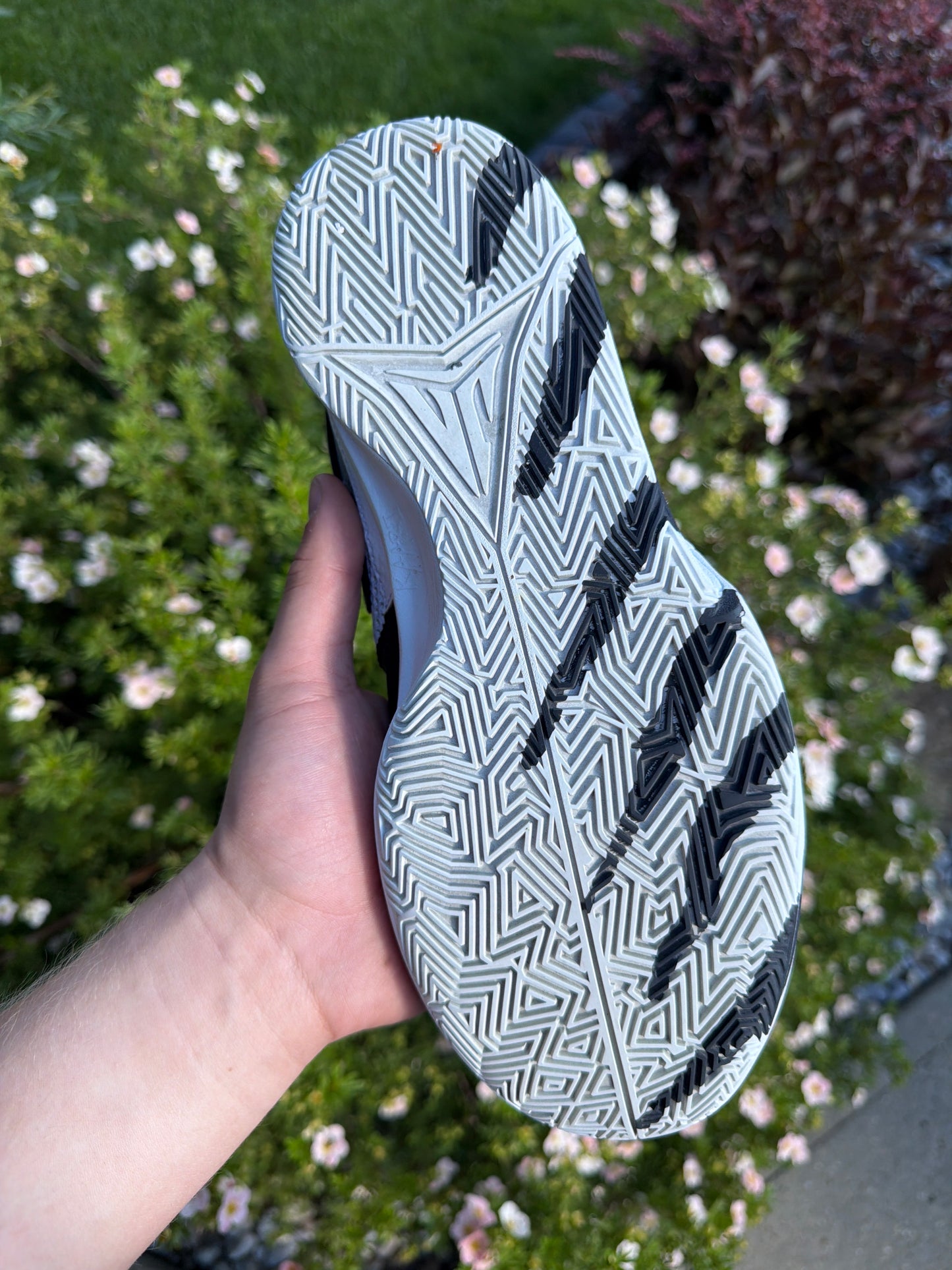 Nike Ja 1 Scratch 2.0 (US 9) (used no box )
