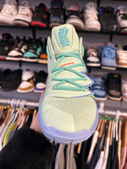 Nike Kyrie 5 Spongebob Squidward (US 10.5) (used)