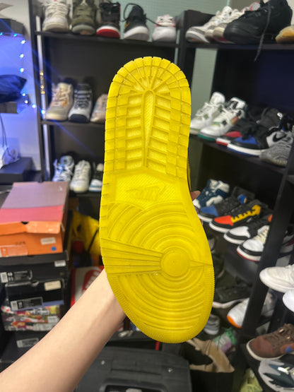 Jordan 1 Mid New Love (2025) (US 10) (used)