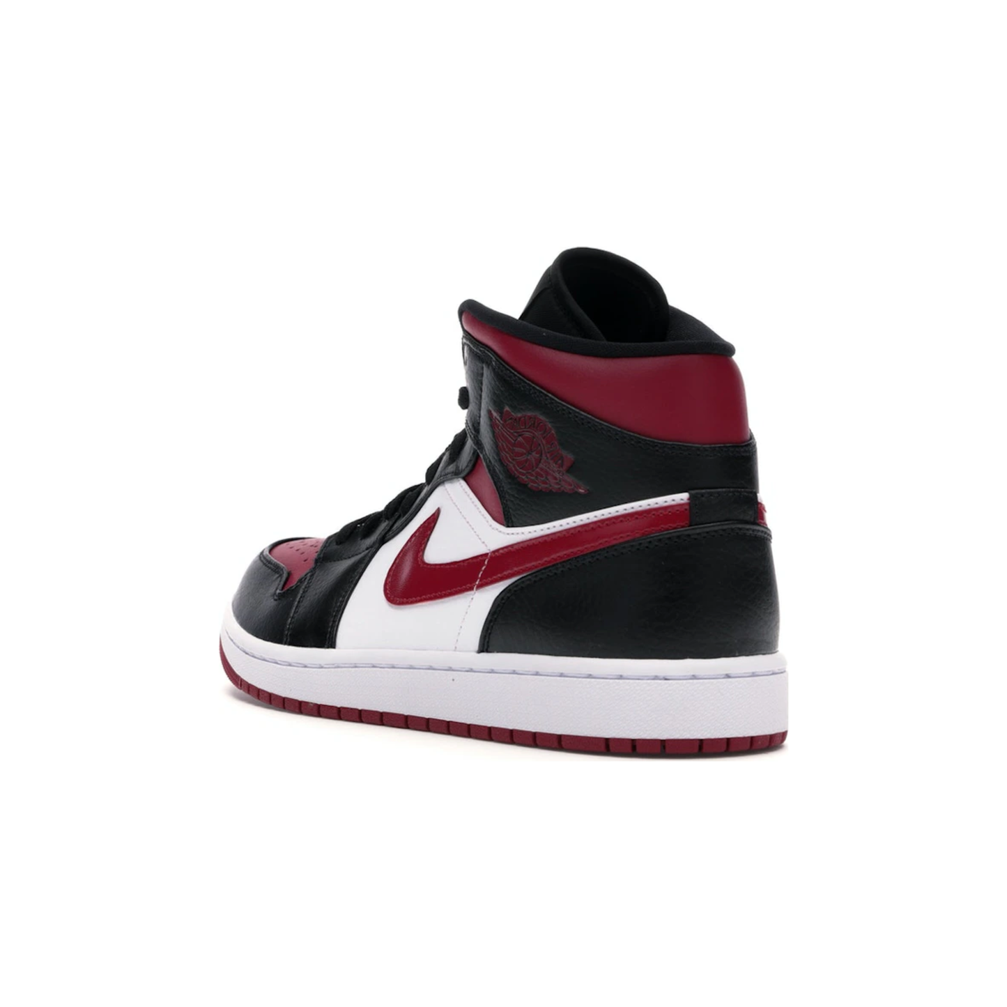 jordan_1_mid_bred_toe_2