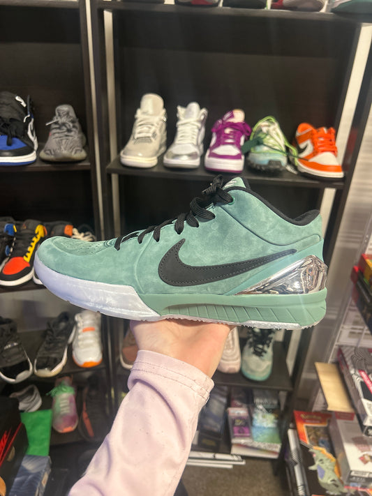 Nike Kobe 4 Protro Girl Dad (US 9) (used)