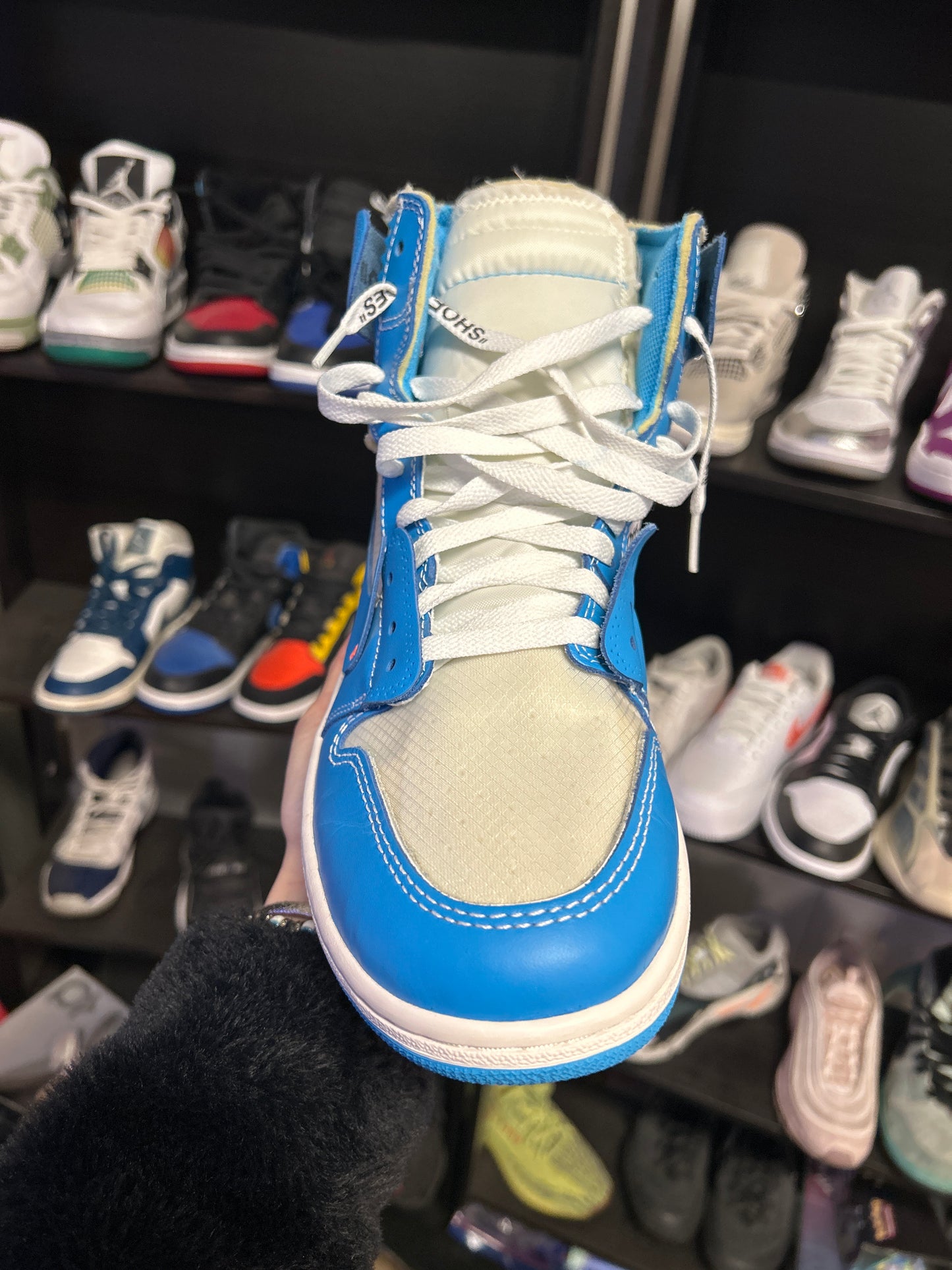 Jordan 1 Retro High Off-White University Blue (US 10.5) (clean no box)