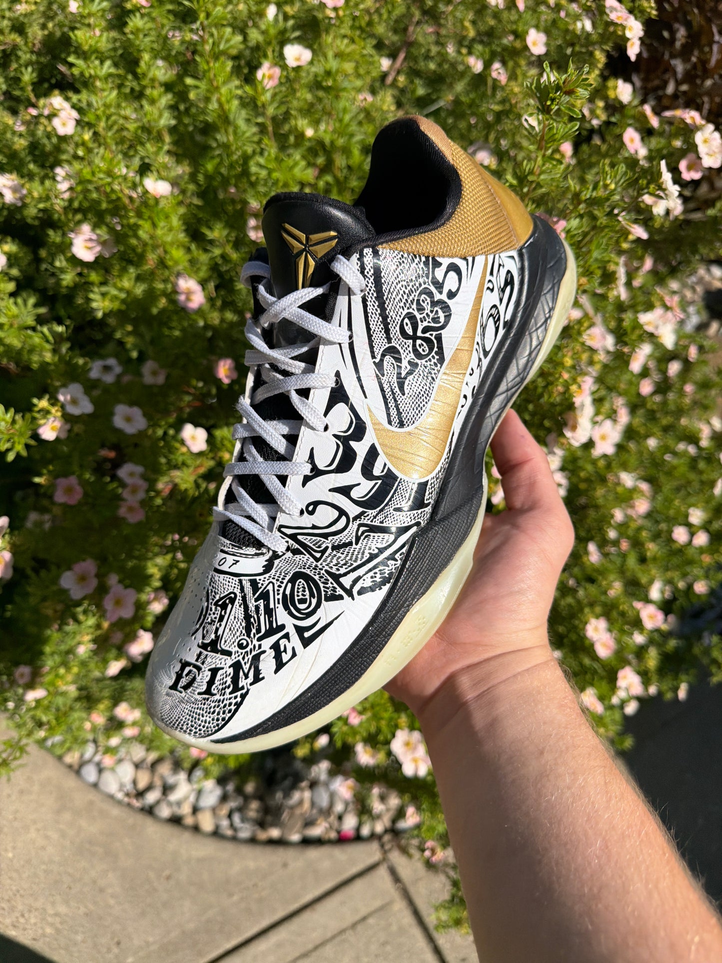 Nike Kobe 5 Big Stage Home (US 11) (used no box)