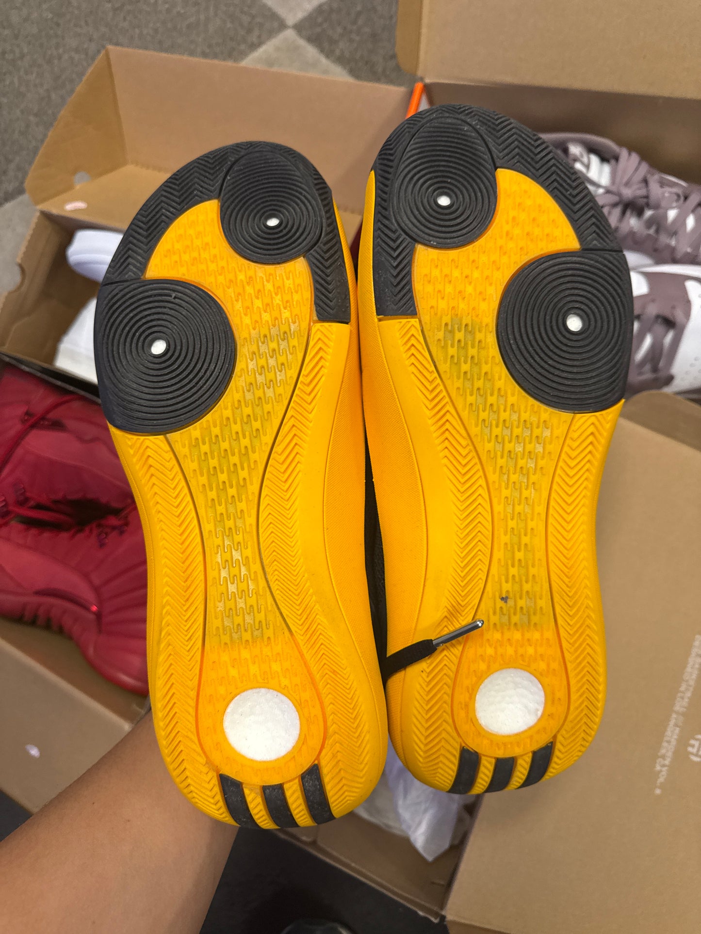 adidas Harden Vol. 8 Black Yellow (US 11) / USED