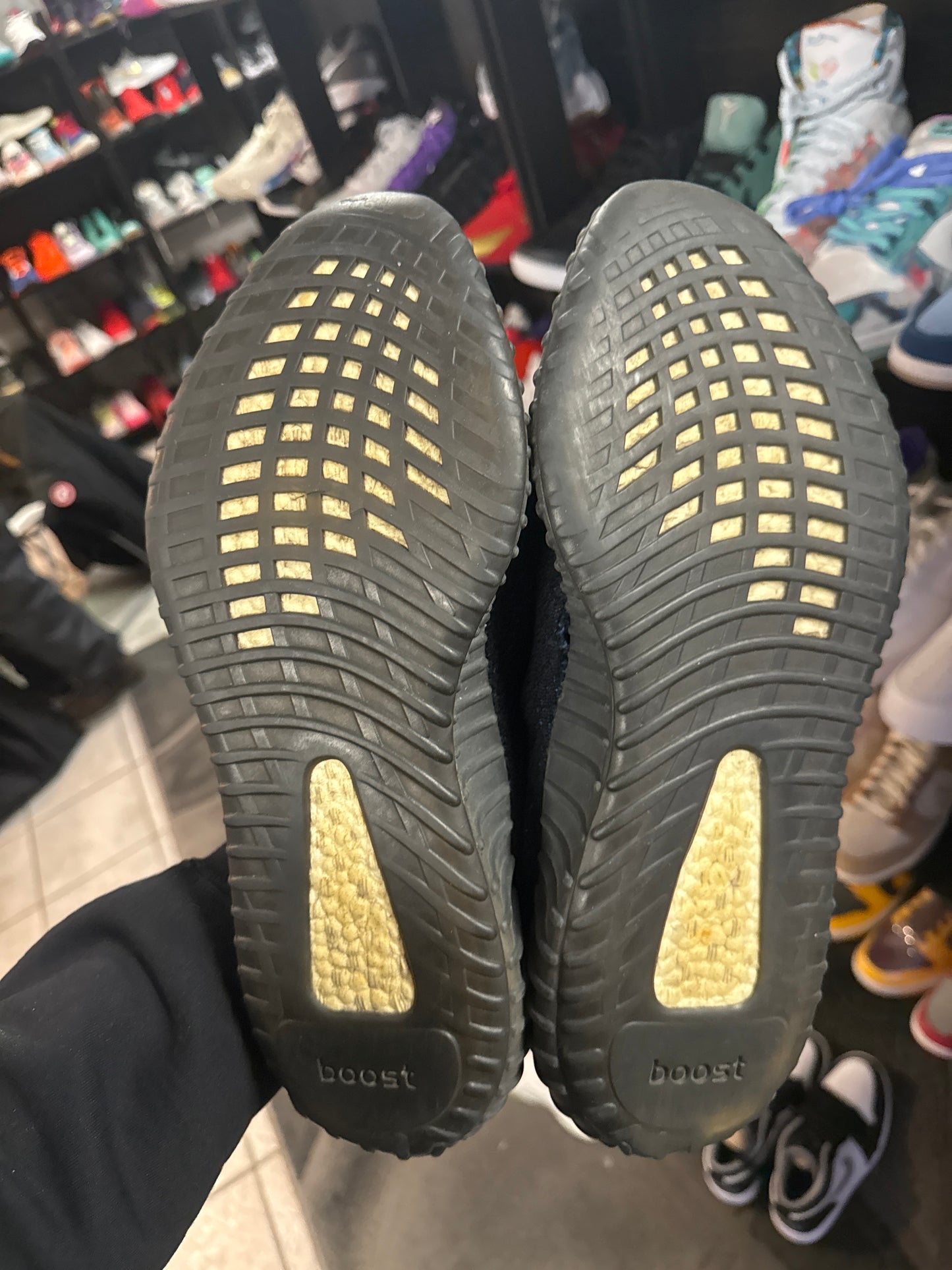 adidas Yeezy Boost 350 V2 Dazzling Blue (US 13) / USED NO BOX WITH FLAW