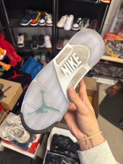 Jordan 5 Retro Grape (2025) (US 10.5) / USED