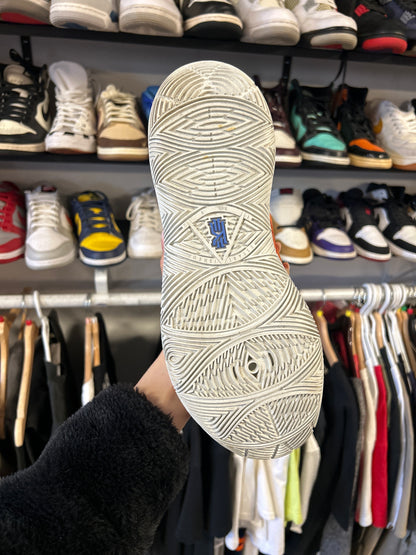 Nike Kyrie 5 Spongebob Pineapple House (US 11) (used)