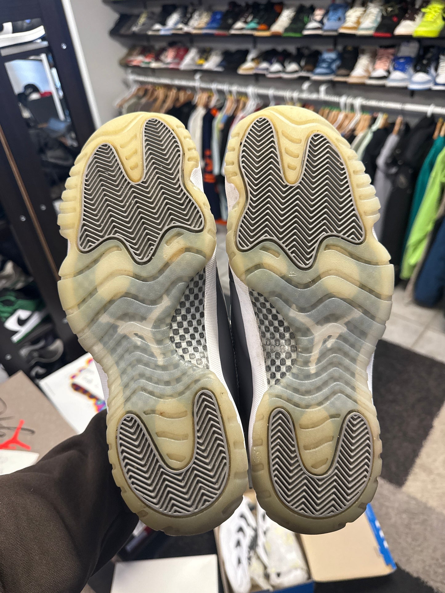 Jordan 11 Retro Cool Grey (2021) (US 12) (used)