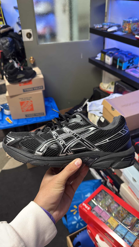 ASICS Gel-1130 Black Pure Silver (Men's) (US 10.5) - Used