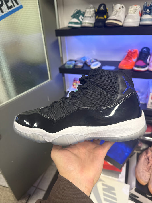 Jordan 11 Retro Space Jam (2016) (US 9) / USED