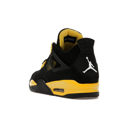 jordan_4_retro_thunder_2023_2