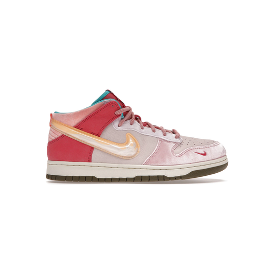 nike_dunk_mid_social_status_free_lunch_strawberry_milk_0