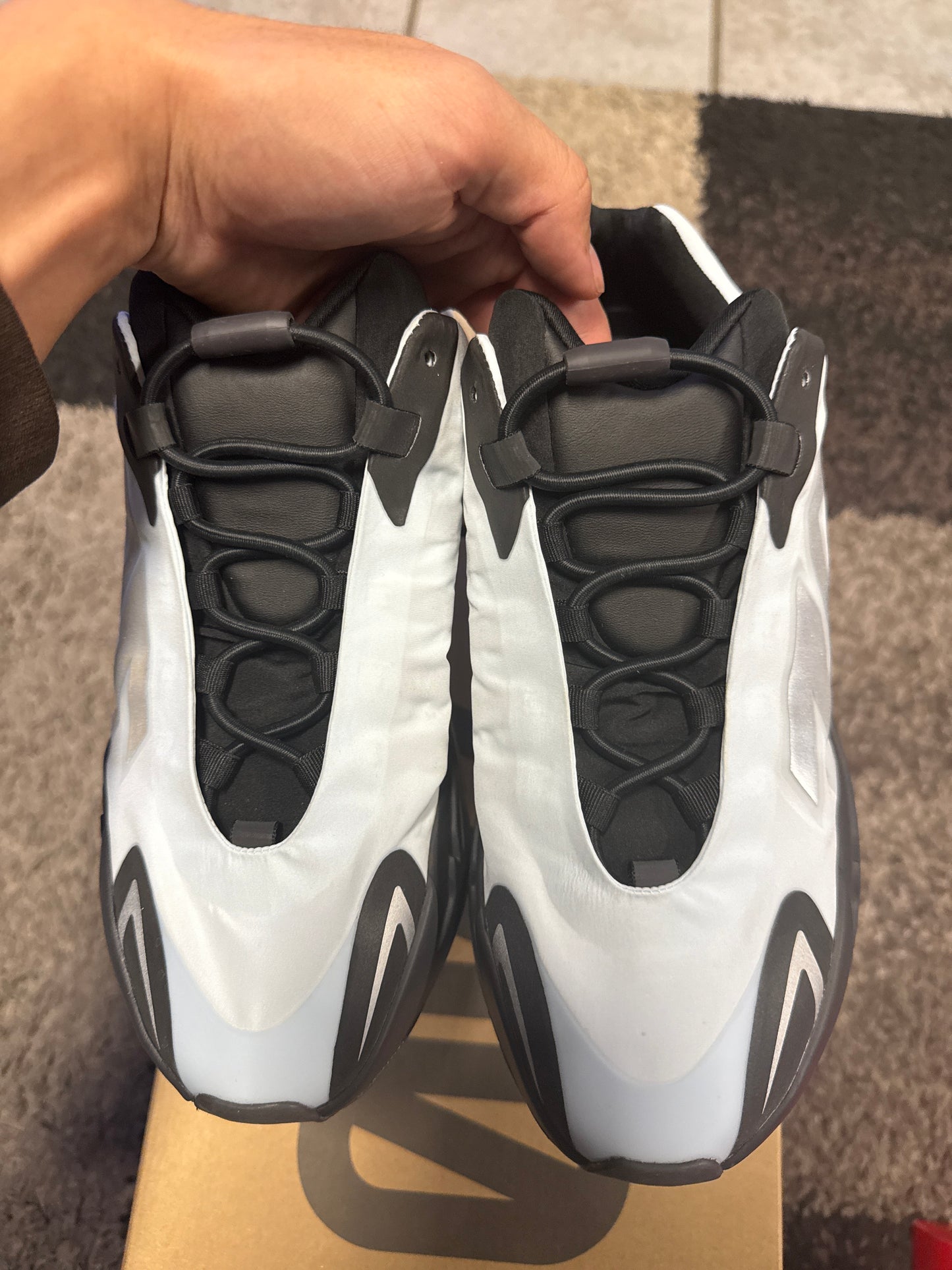 adidas Yeezy Boost 700 MNVN Blue Tint (US 10.5) / USED