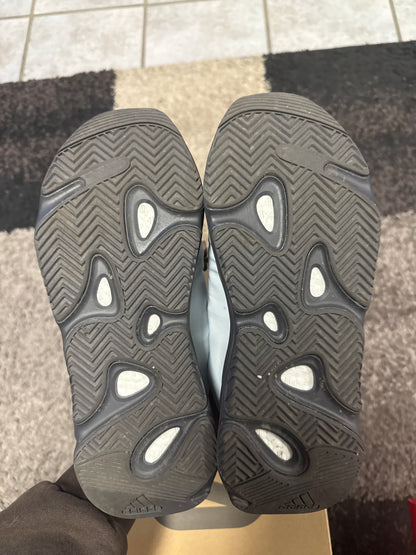 adidas Yeezy Boost 700 MNVN Blue Tint (US 10.5) / USED