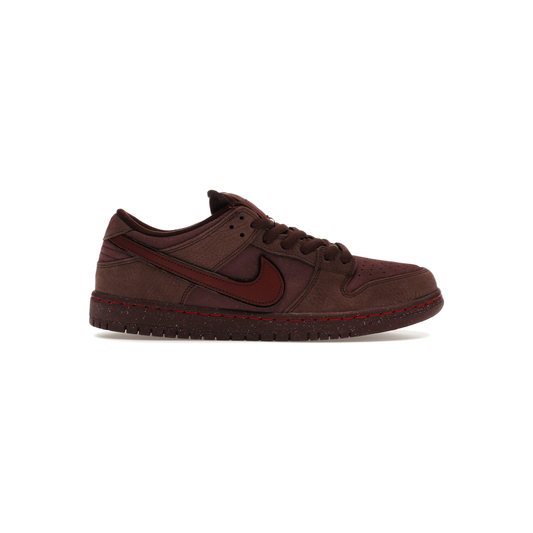 nike_sb_dunk_low_city_of_love_burgundy_crush_0