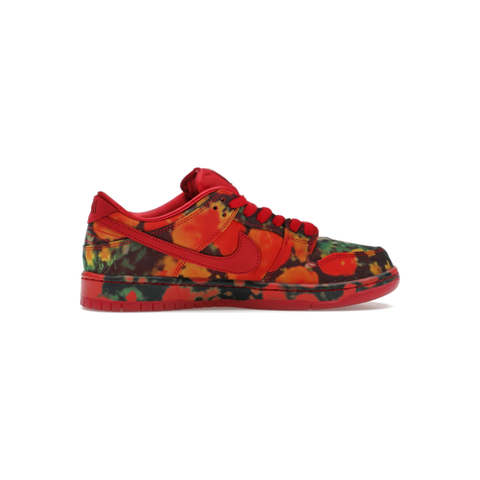 nike_sb_dunk_low_the_wizard_of_oz_poppy_field_1